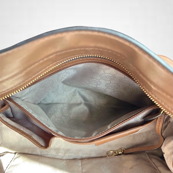 MICHAEL Michael Kors Brown Quilted Leather Selma Satchel - Picture 6 of 11